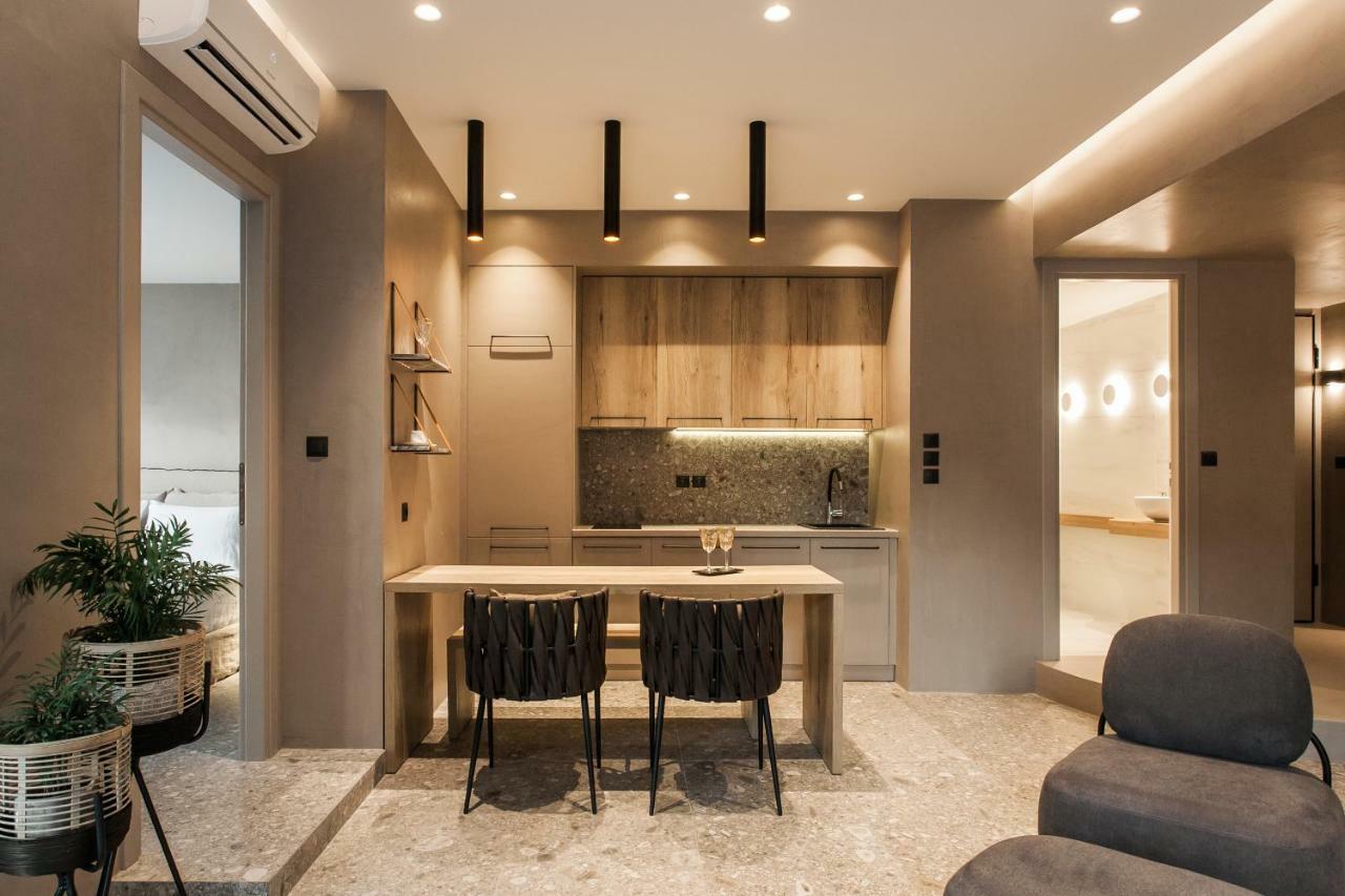 *** Boutique Syntagma Apartment W/ Plunge Pool *** アテネ エクステリア 写真